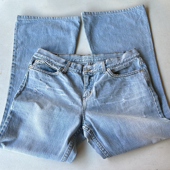 JUICY COUTURE | Vintage Y2K Distressed Light Wash Boot Cut Jeans - Picture 8 of 13